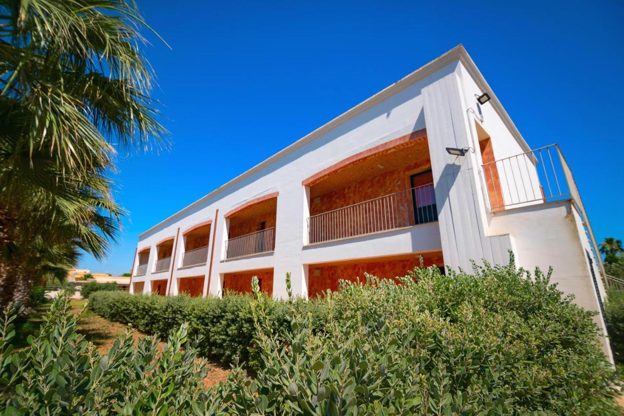 Delfino Beach Hotel Марсала Экстерьер фото